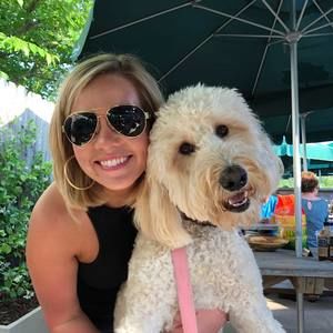 Meet your Posher, Christina